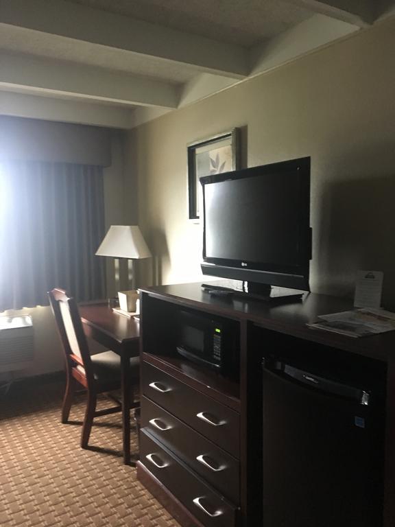 Days Inn By Wyndham Bloomington West Kültér fotó